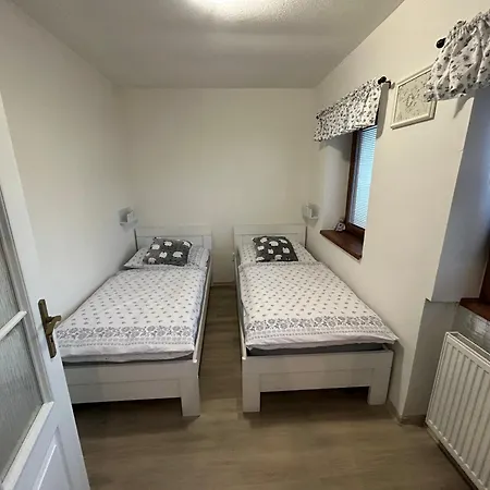 Apartman Pod Farou Strmilov