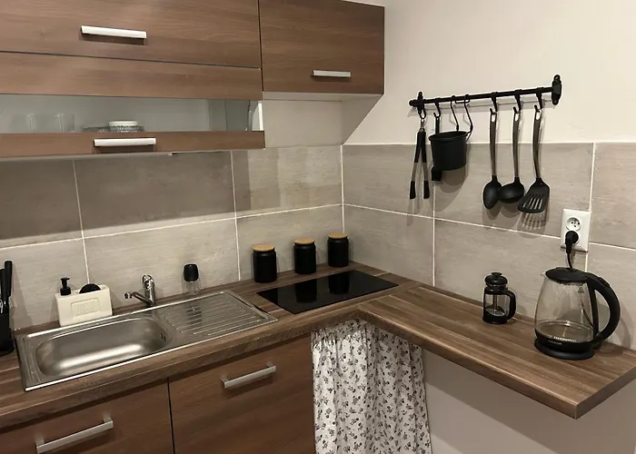 Апартаменты Apartman Pod Farou Strmilov